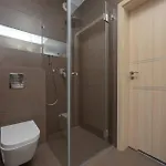 Functional With 2 Bedrooms And Parking In Wola District By Renters Apartmán *