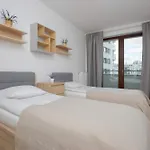 Functional With 2 Bedrooms And Parking In Wola District By Renters *