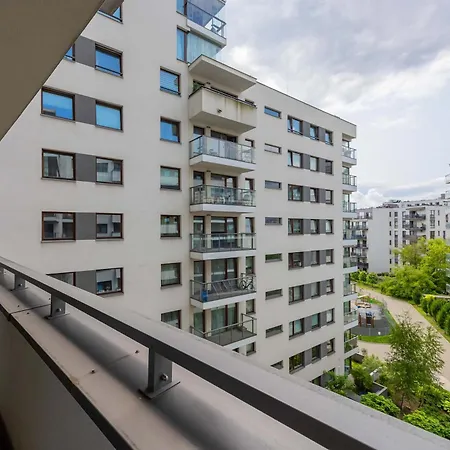 Functional With 2 Bedrooms And Parking In Wola District By Renters Апартаменты *