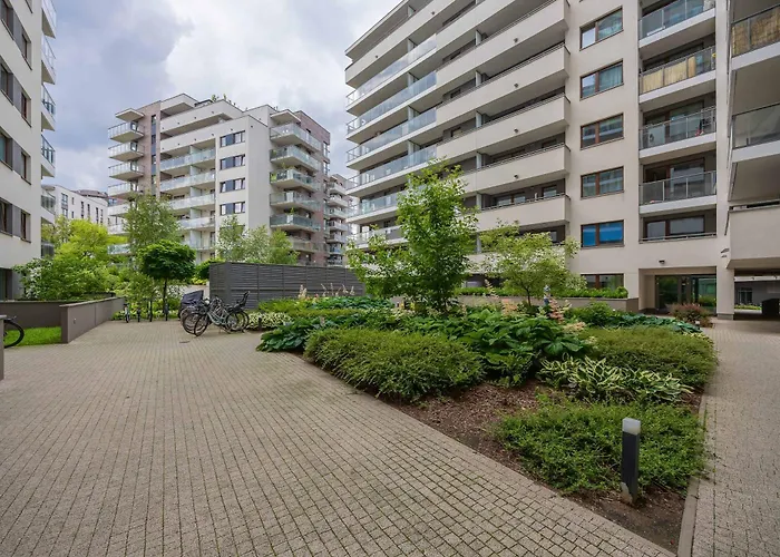 Functional With 2 Bedrooms And Parking In Wola District By Renters Lejlighed Warszawa