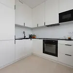 Functional With 2 Bedrooms And Parking In Wola District By Renters